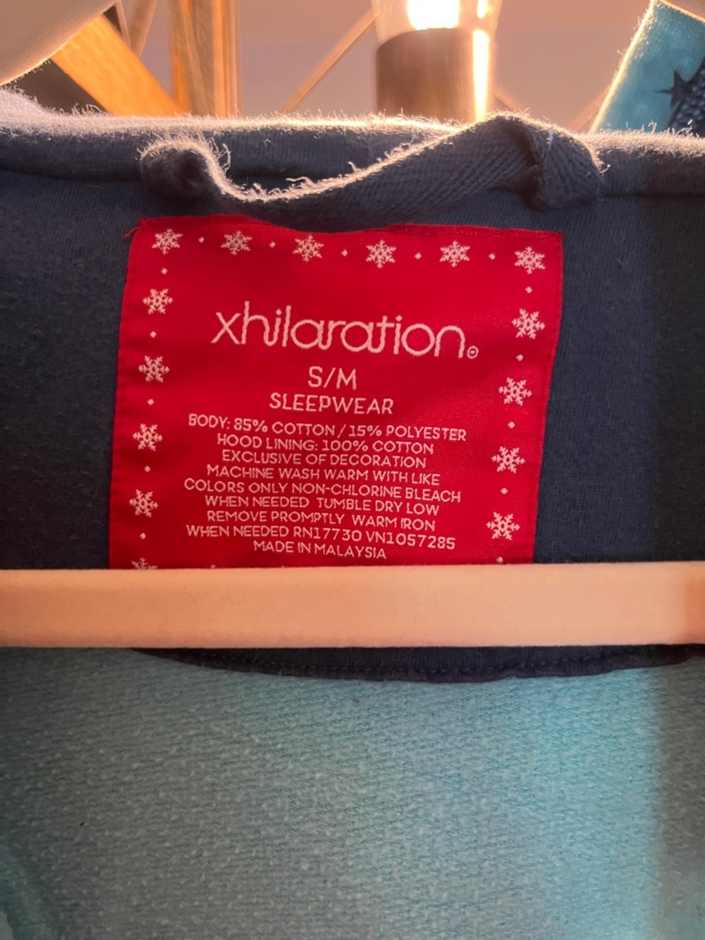 Xhilaration Teal Hooded Sleepwear Robe with Navy Trim - Picture 2 of 5